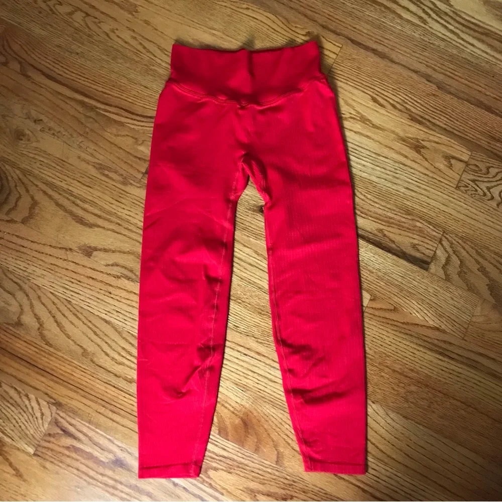 Victorias Secret PINK Bright Red Leggings - Picture 5 of 8